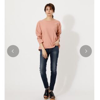 アズールバイマウジー(AZUL by moussy)の【美品】  【AZUL BY MOUSSY】 ベビーピンク　デザイントップス(カットソー(長袖/七分))