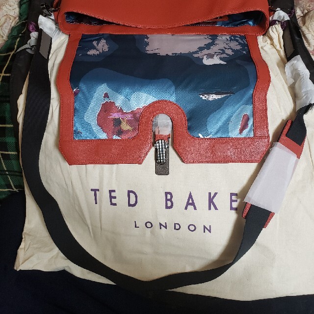 TED BAKER(テッドベイカー)の☆専用☆新品★TED BAKER テッドベーカー バッグ SANDUNE メンズのバッグ(ビジネスバッグ)の商品写真