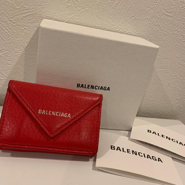 Balenciaga(バレンシアガ)の3/12,13限定価格お急ぎ下さい⭐️バレンシアガ ミニウォレット 赤 レディースのファッション小物(財布)の商品写真