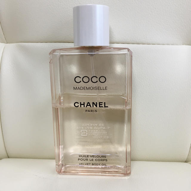 CHANEL(シャネル)のCHANEL  ココマドモアゼル  ボディオイル コスメ/美容のボディケア(ボディオイル)の商品写真