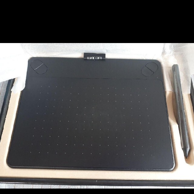 Wacom  Intuos art  CTH-490/KO 8