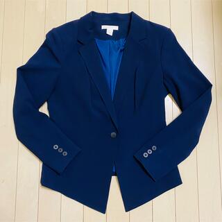 エイチアンドエム(H&M)のH&M 大きいサイズ40 ネイビー　紺色　裾アシンメトリーのジャケット(ノーカラージャケット)