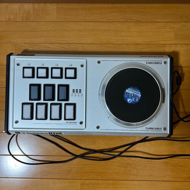 KONAMI(コナミ)の beatmania iidx プレミアムコントローラー エンタメ/ホビーのゲームソフト/ゲーム機本体(家庭用ゲーム機本体)の商品写真