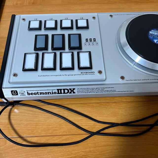 KONAMI(コナミ)の beatmania iidx プレミアムコントローラー エンタメ/ホビーのゲームソフト/ゲーム機本体(家庭用ゲーム機本体)の商品写真