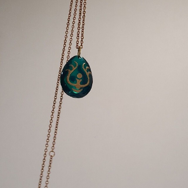 ジブリ(ジブリ)の飛行石　ラピュタ　ジブリ　ネックレス レディースのアクセサリー(ネックレス)の商品写真