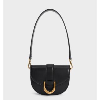 チャールズアンドキース(Charles and Keith)のミニガビーヌサドルバッグ / Mini Gabine Saddle Bag(ショルダーバッグ)