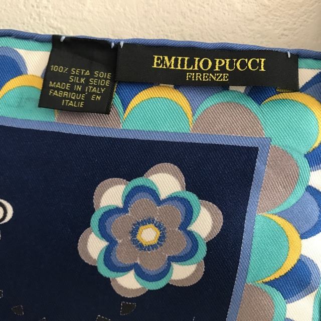 EMILIO PUCCI(エミリオプッチ)のうめたん様専用 レディースのファッション小物(バンダナ/スカーフ)の商品写真