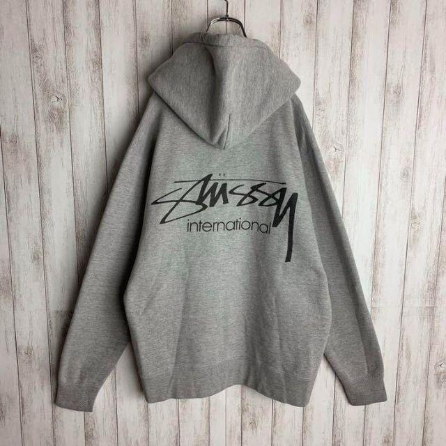 STUSSY - 【最高デザイン】ステューシー☆バックプリント パーカー 即