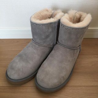 アグ(UGG)のUGG アグ ムートンブーツ　リボン　グレー　24(ブーツ)