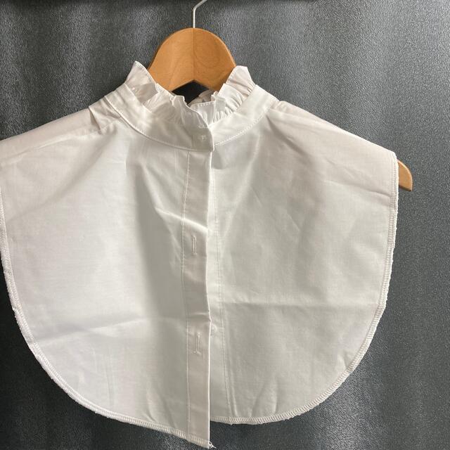 つけ襟　白　ブラウスシャツ レディースのアクセサリー(つけ襟)の商品写真