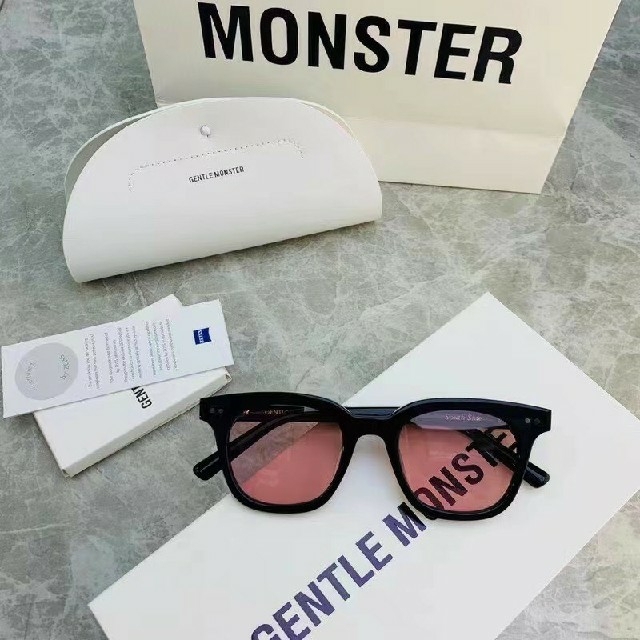 BIGBANG(ビッグバン)のGentle Monster ジェントルモンスター サングラス メンズのファッション小物(サングラス/メガネ)の商品写真