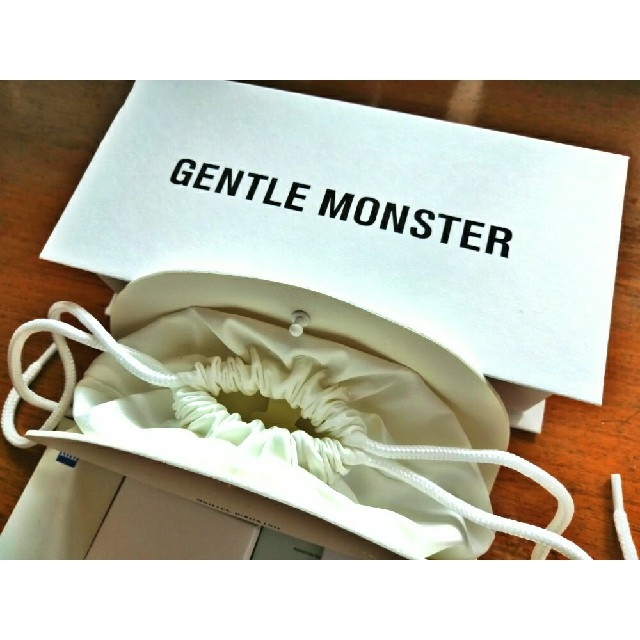 BIGBANG(ビッグバン)のGentle Monster ジェントルモンスター サングラス メンズのファッション小物(サングラス/メガネ)の商品写真