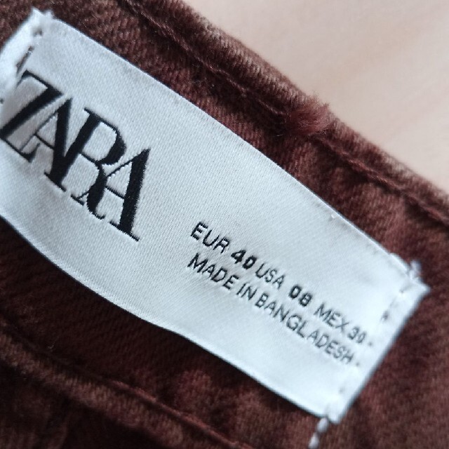 ZARA(ザラ)のZARA✨デニムワイドパンツ✨切りっぱなしデニム レディースのパンツ(デニム/ジーンズ)の商品写真