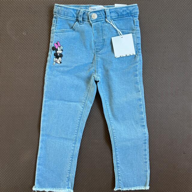 新品タグ付☆ZARA kids ディズニーデニムパンツ