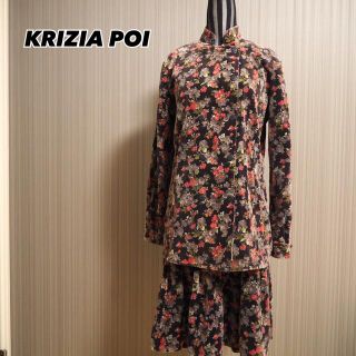 クリツィア(KRIZIA)のイタリア製 krizia poi クリッツィア 総柄 スカート　セット　花柄(セット/コーデ)