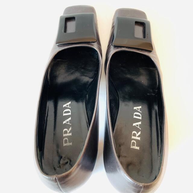 PRADA(プラダ)のPRADA  パンプス グレー系　size36 ☆ヒール底交換済み☆ レディースの靴/シューズ(ハイヒール/パンプス)の商品写真