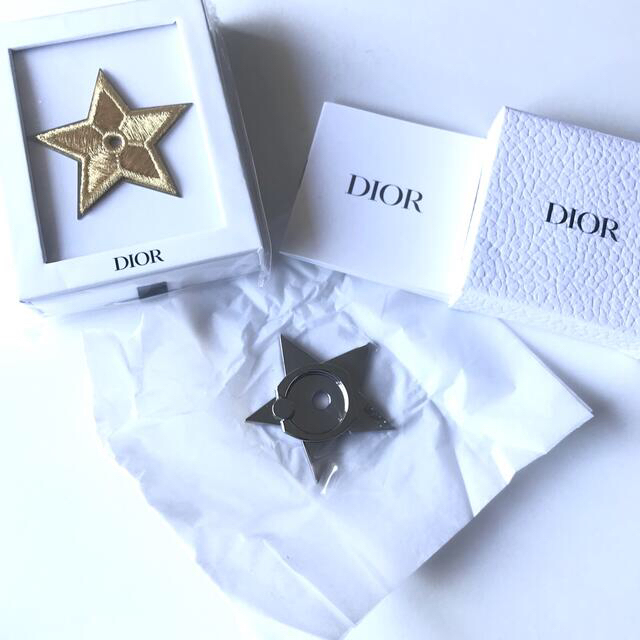 Christian Dior(クリスチャンディオール)のディオール　Dior スマホリング　ブローチ  星 スマホ/家電/カメラのスマホアクセサリー(その他)の商品写真