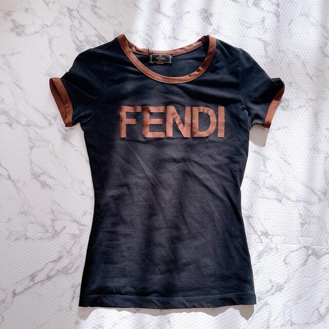 FENDI(フェンディ)のfendi ズッカ柄　vintage    レディースのトップス(Tシャツ(半袖/袖なし))の商品写真