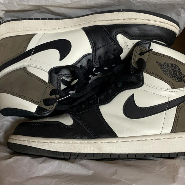 NIKE AIR JORDAN 1 Moka 27.5