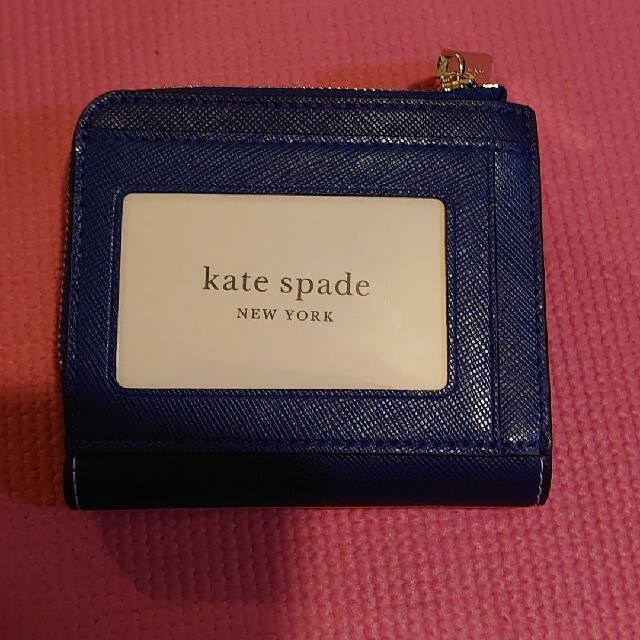 kate spade new york(ケイトスペードニューヨーク)のケイトスペード　二つ折り財布【期間限定お値下げ】 レディースのファッション小物(財布)の商品写真