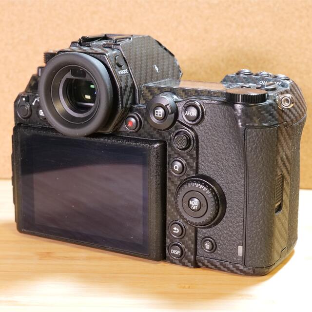 Panasonic(パナソニック)のPanasonic LUMIX S1 V-log オマケ付き フルサイズ スマホ/家電/カメラのカメラ(ミラーレス一眼)の商品写真