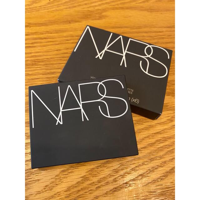 NARS(ナーズ)のNARS ヴォワヤジュール　アイシャドーパレット コスメ/美容のベースメイク/化粧品(アイシャドウ)の商品写真