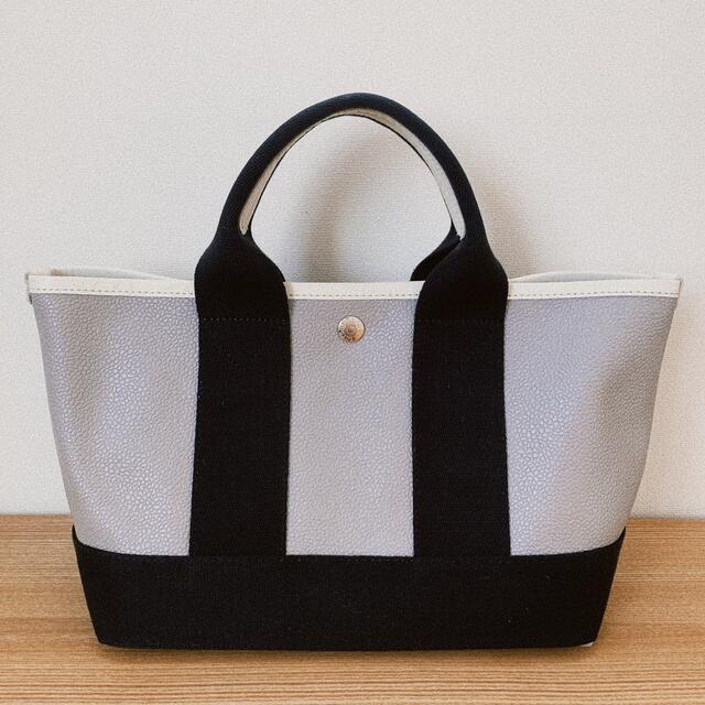 TOPKAPI - 定価13,200円【美品】トプカピ スコッチグレインネオレザー