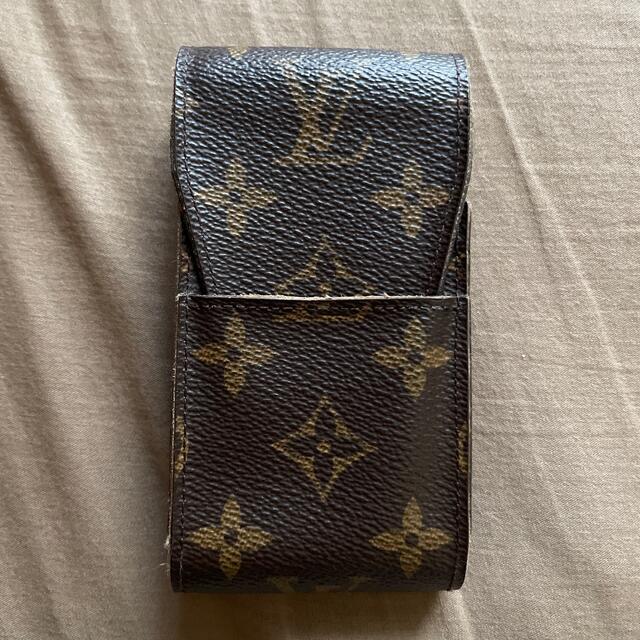 VUITTON シガーケース　箱付、中の収納袋付きタバコグッズ