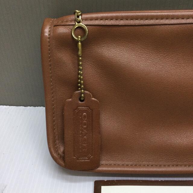 COACH(コーチ)のCOACH ポーチ 茶色 ブラウン オールドコーチ バッグ OLD COACH  レディースのファッション小物(ポーチ)の商品写真