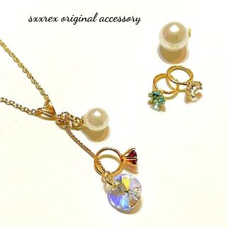 No.396ヘッドチャーム♥️SWAROVSKIとバースデーベビーリング(ネックレス)