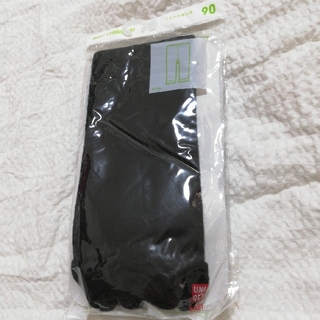 ユニクロ(UNIQLO)の新品　UNIQLOベビーニットレギンス&裾フリル(黒色)90cm(パンツ/スパッツ)