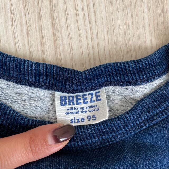 BREEZE(ブリーズ)のbreeze 綿デニム風トレーナー キッズ/ベビー/マタニティのキッズ服女の子用(90cm~)(Tシャツ/カットソー)の商品写真