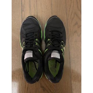 NIKE ナイキ　スニーカー　26.5CM 　シューズ　メンズ　スポーツ　筋トレ(スニーカー)