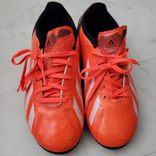adidas - Adidas サッカー スパイク 21cm キッズの通販 by KA's shop|アディダスならラクマ adidas - Adidas サッカー スパイク 21cm キッズの通販 by KA's shop|アディダスならラクマ