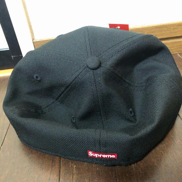 Supreme(シュプリーム)のSUPREME NEW ERA S LOGO CAP  メンズの帽子(キャップ)の商品写真