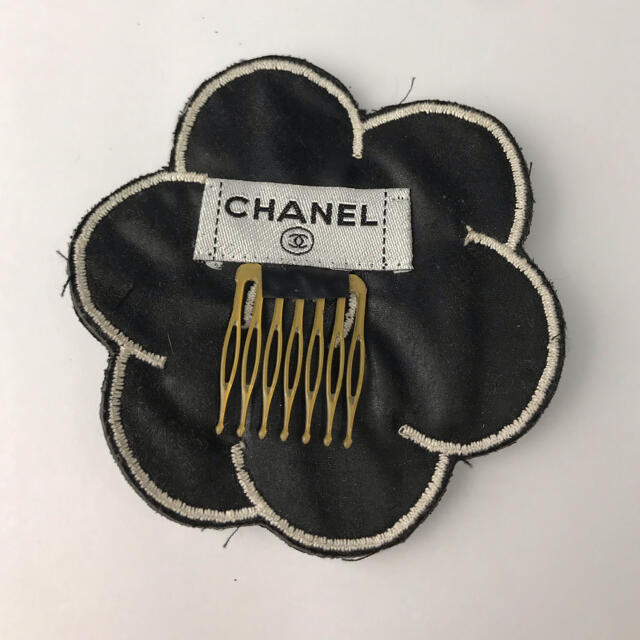 CHANEL - 超美品 CHANEL レア物 カメリア ヘアアクセサリー バイ CHANEL - 超美品 CHANEL レア物 カメリア ヘアアクセサリー バイ