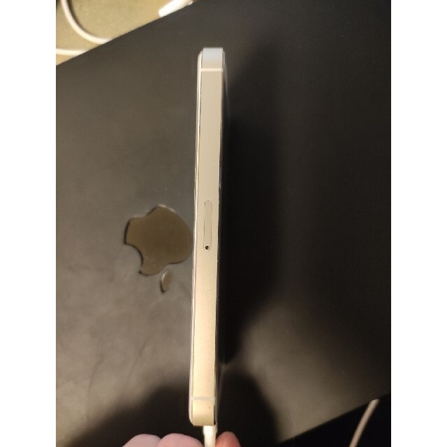 Apple iPhone 5s A1530　香港正規店　SIMフリー スマホ/家電/カメラのスマートフォン/携帯電話(スマートフォン本体)の商品写真