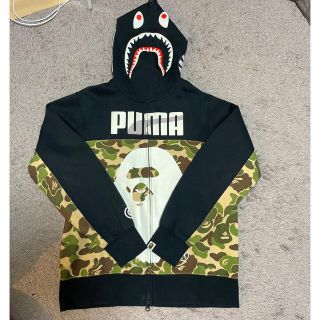 アベイシングエイプ(A BATHING APE)の希少サイズ bape puma シャークパーカー bts v着用(パーカー)