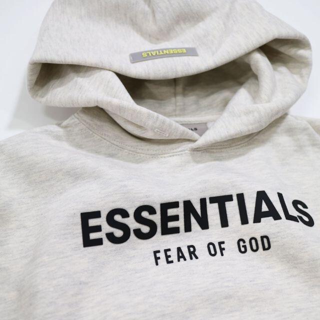 FEAR OF GOD(フィアオブゴッド)の新品☆Fear of God KIDS Essentials キッズフーディー キッズ/ベビー/マタニティのキッズ服男の子用(90cm~)(その他)の商品写真