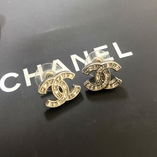 CHANEL - CHANEL ピアス両耳の通販 by け's shop｜シャネルならラクマ