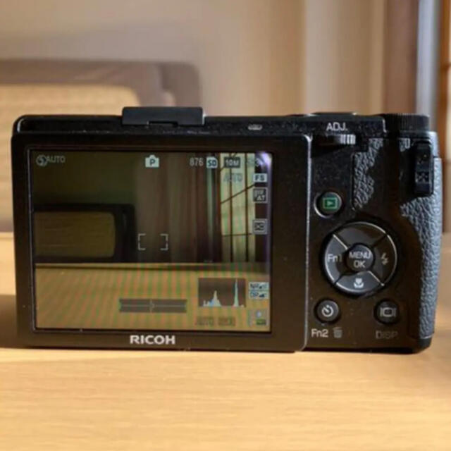 RICOH(リコー)のRICOH GRD4【美品】　RICOH リコー GR DIGITAL4 スマホ/家電/カメラのカメラ(コンパクトデジタルカメラ)の商品写真