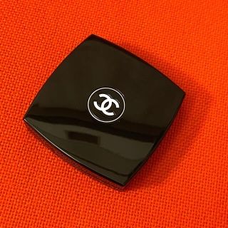 シャネル(CHANEL)のCHANEL レティサージュ　10 ツイード　ピンク　チーク(チーク)