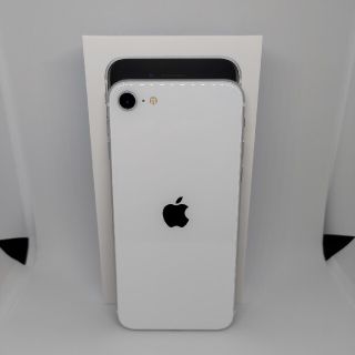 アイフォーン(iPhone)の【たかさん専用／中古】iPhone SE 第2世代 SIMフリー 白 64GB(スマートフォン本体)