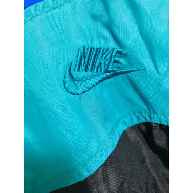 ナイキNIKE ナイロンジャケット 切り替え配色