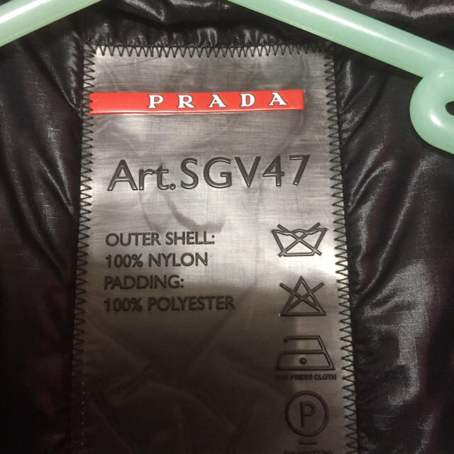 PRADA - プラダ スポーツのダウンの通販 by 花京's shop|プラダならラクマ