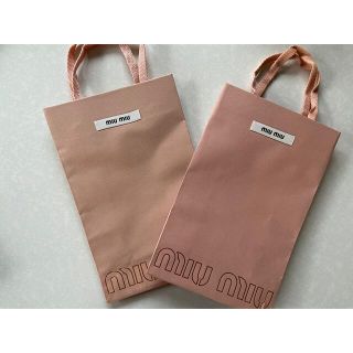 ミュウミュウ(miumiu)のmiumiu 紙袋 2枚セット♪(ショップ袋)