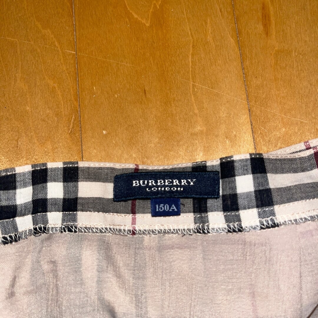 BURBERRY(バーバリー)のバーバリー　プリーツスカート　 レディースのスカート(ひざ丈スカート)の商品写真