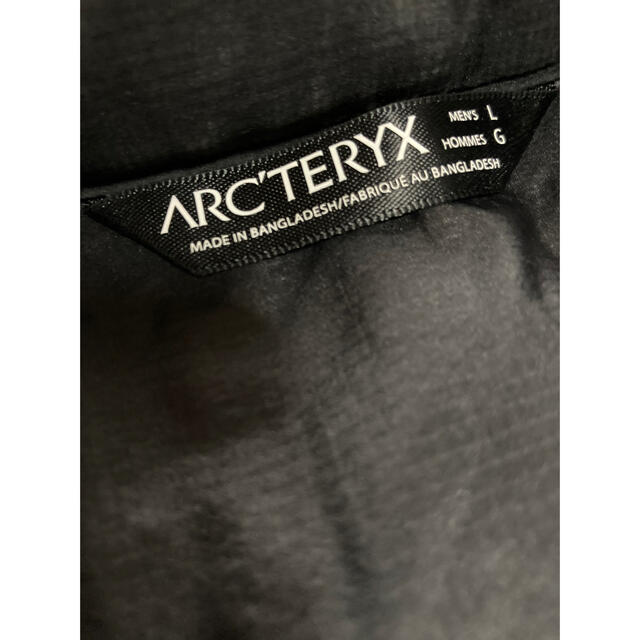 ARC'TERYX(アークテリクス)のアークテリクス アトム LT ジャケット ブラック L メンズのジャケット/アウター(マウンテンパーカー)の商品写真