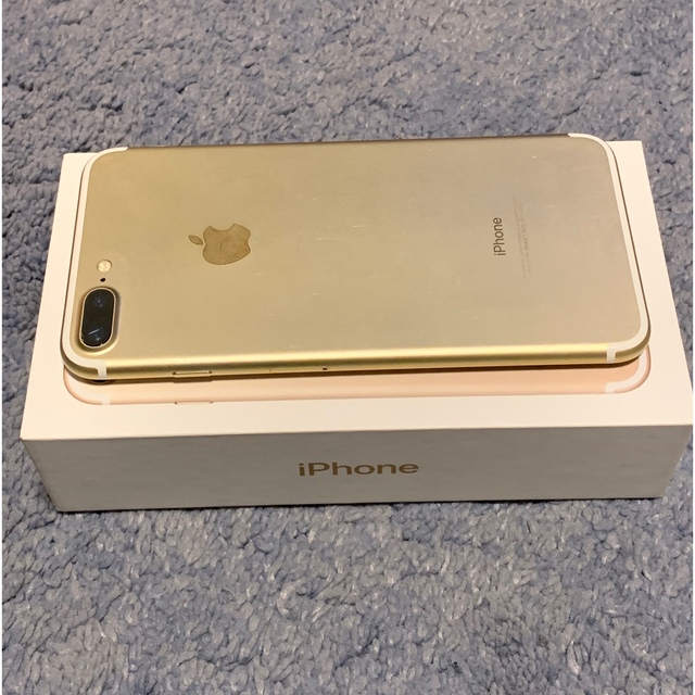 iPhone(アイフォーン)のiPhone7plus ゴールド 128gb スマホ/家電/カメラのスマートフォン/携帯電話(スマートフォン本体)の商品写真