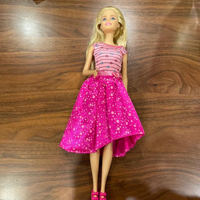 Barbie(バービー)のバービー人形箱なし キッズ/ベビー/マタニティのおもちゃ(ぬいぐるみ/人形)の商品写真